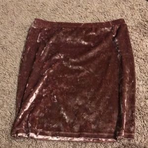 FOREVER 21 VELVET MINI SKIRT